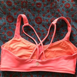 Lululemon sports bra